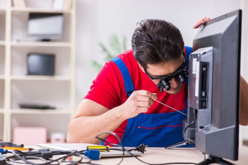 tv repair hometriangle blog 1.jpg